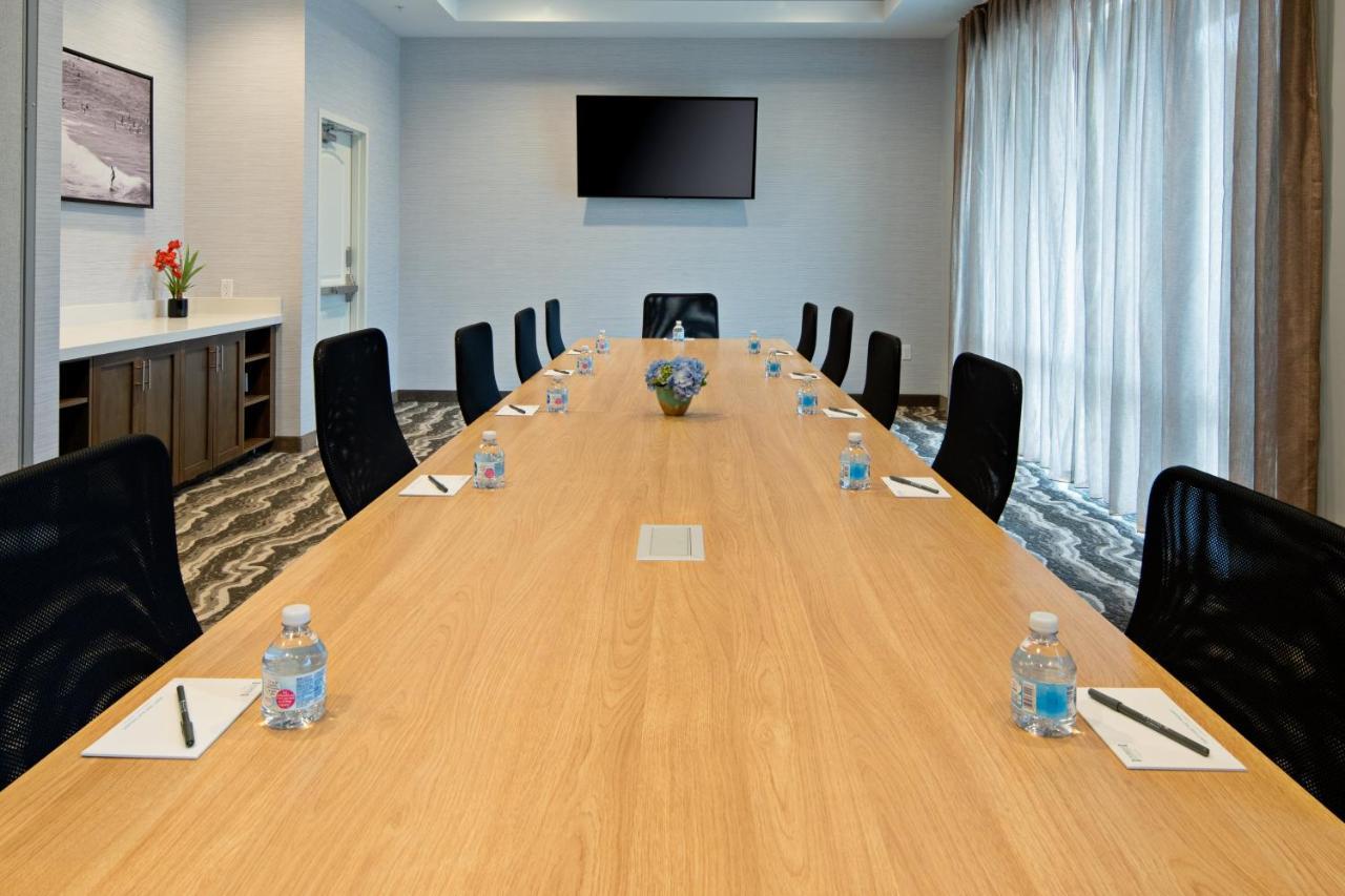 Staybridge Suites - Long Beach Airport By Ihg Εξωτερικό φωτογραφία