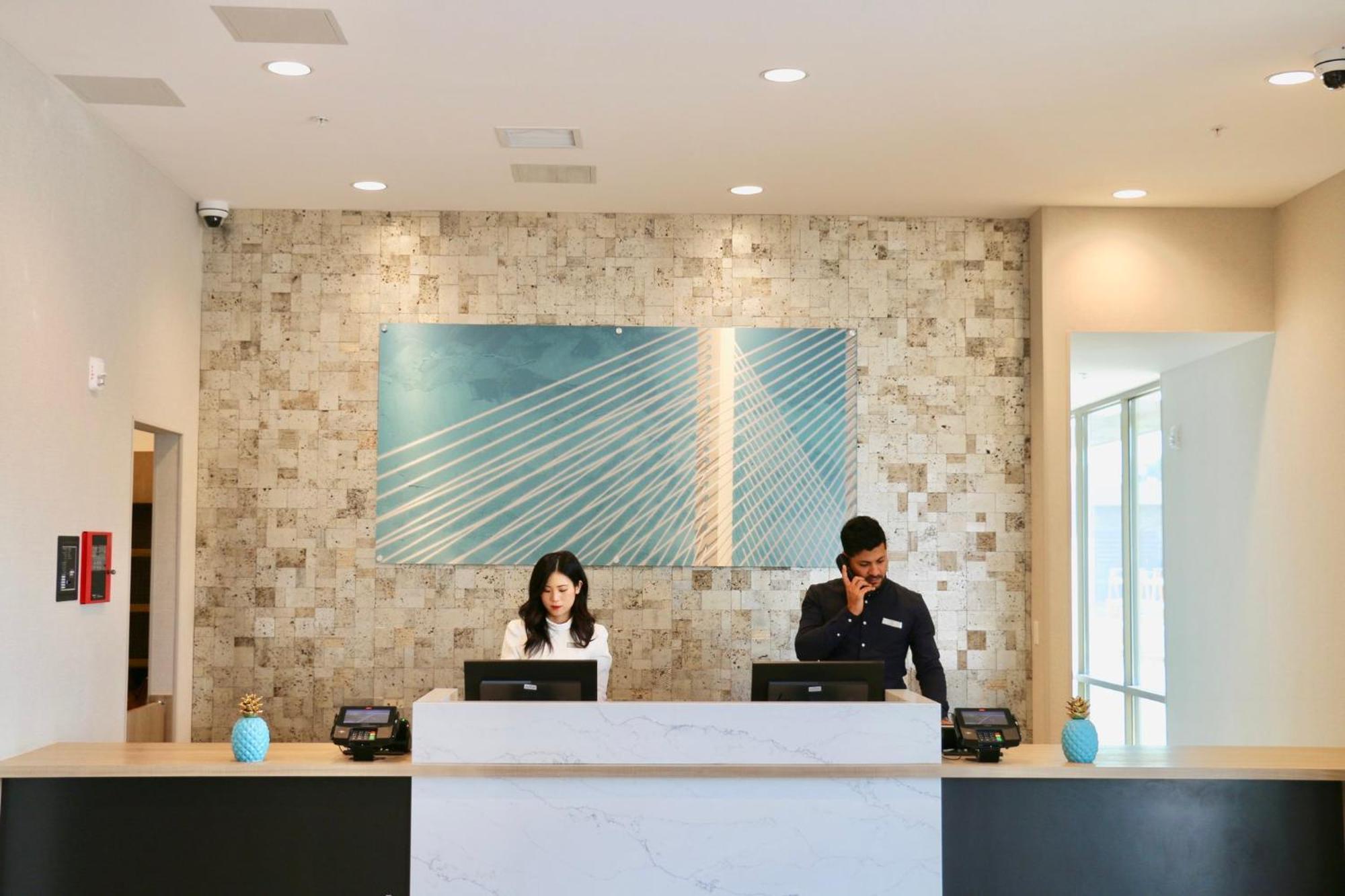 Staybridge Suites - Long Beach Airport, An Ihg Hotel Εξωτερικό φωτογραφία